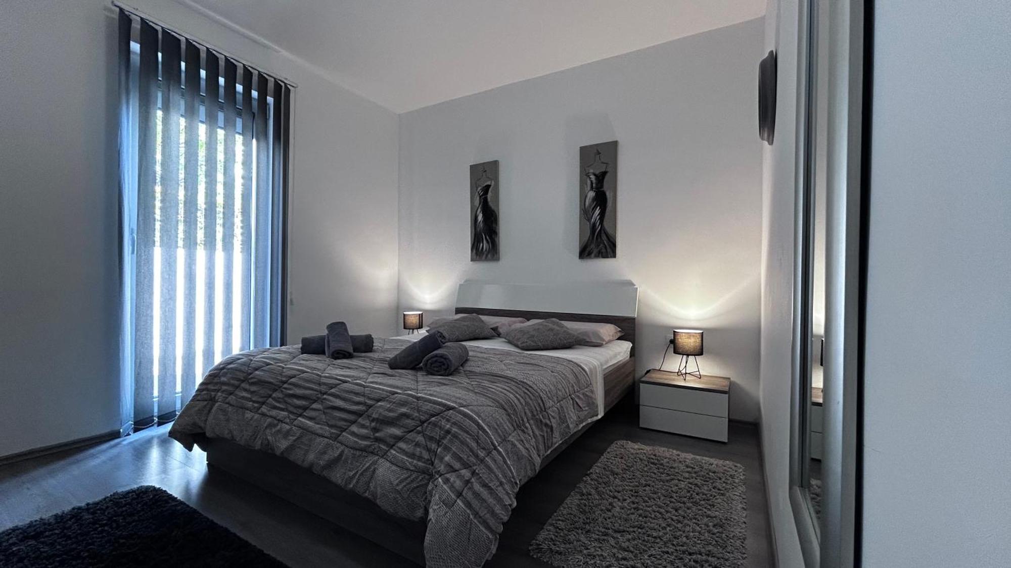 Ivni Apartmani Novigrad Istria エクステリア 写真