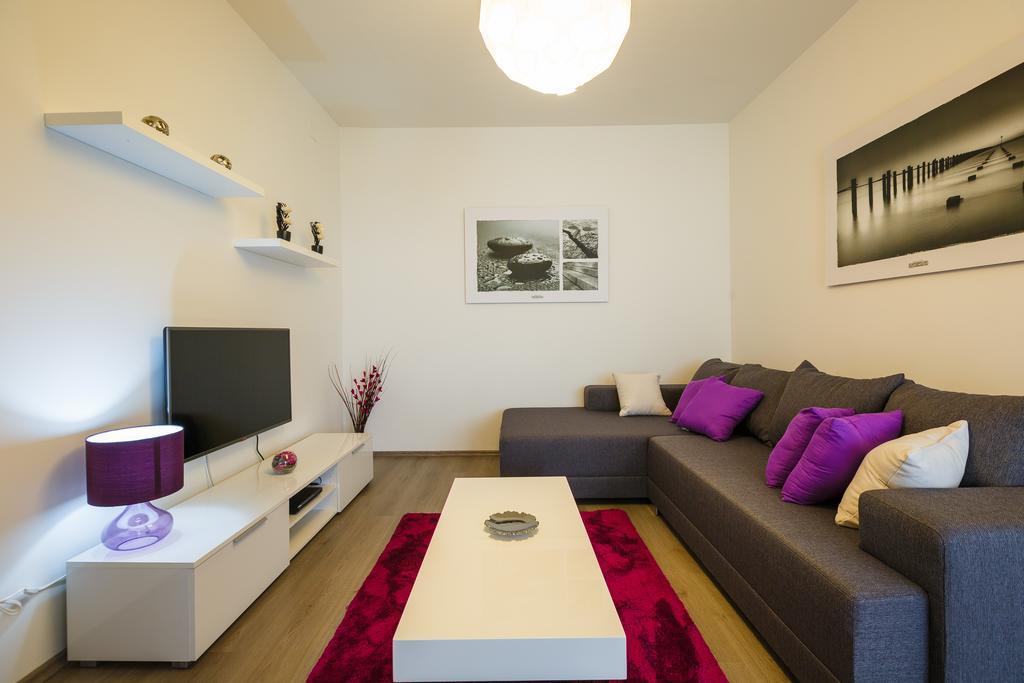 Ivni Apartmani Novigrad Istria 部屋 写真