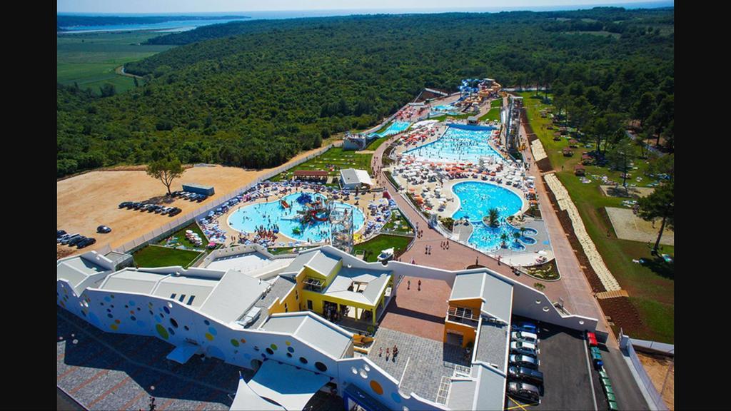 Ivni Apartmani Novigrad Istria エクステリア 写真